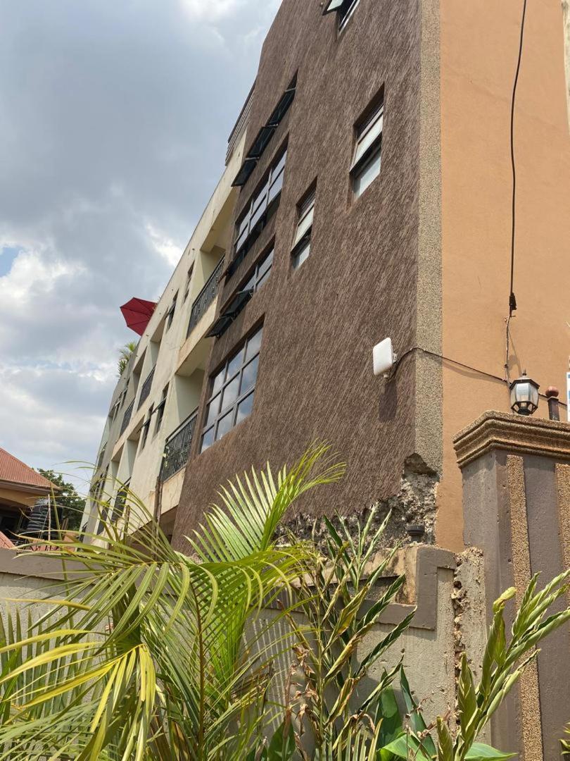 Javelin Hotel , Kampala, Uganda Tula Ngoại thất bức ảnh