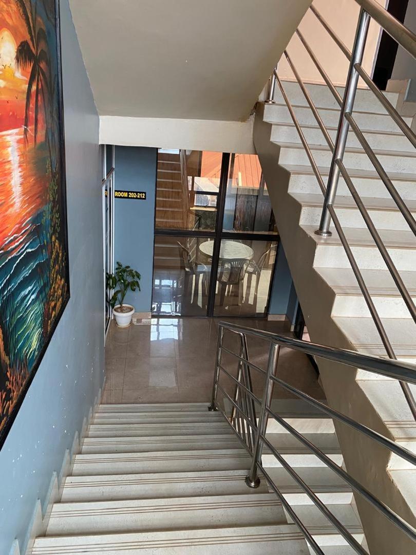 Javelin Hotel , Kampala, Uganda Tula Ngoại thất bức ảnh